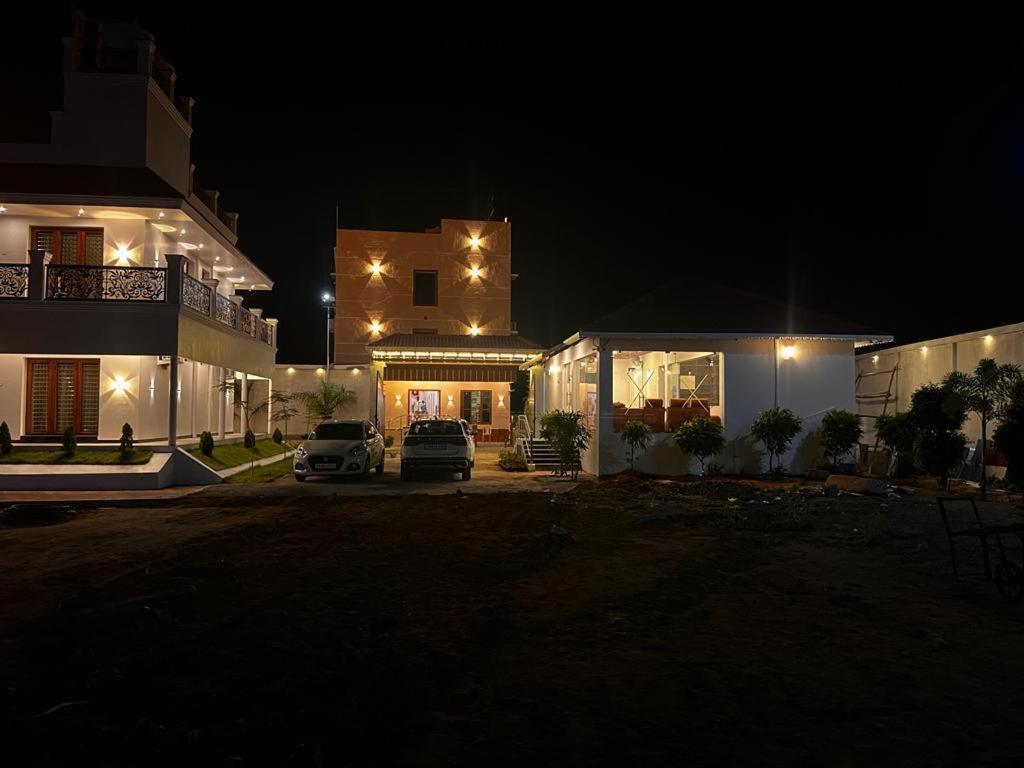 Sri Balaji Lodging Hotel Tiruchchendūr Exterior foto